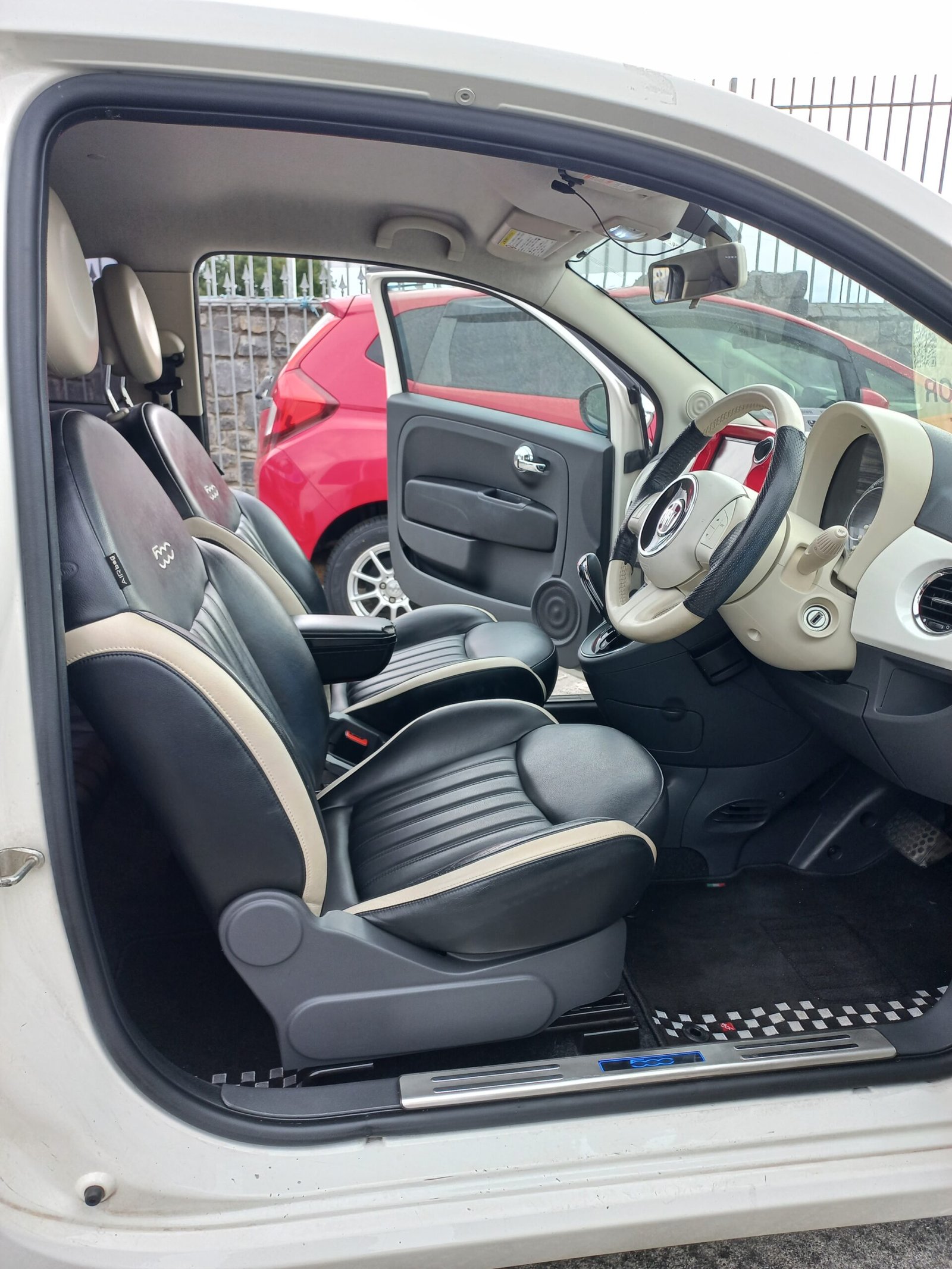 Product gallery image