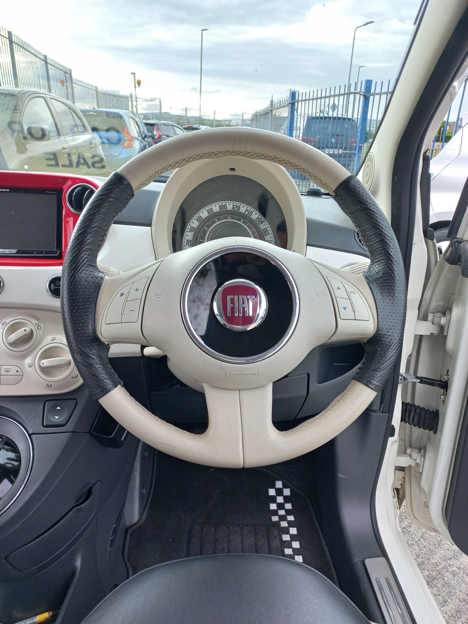 Product gallery image