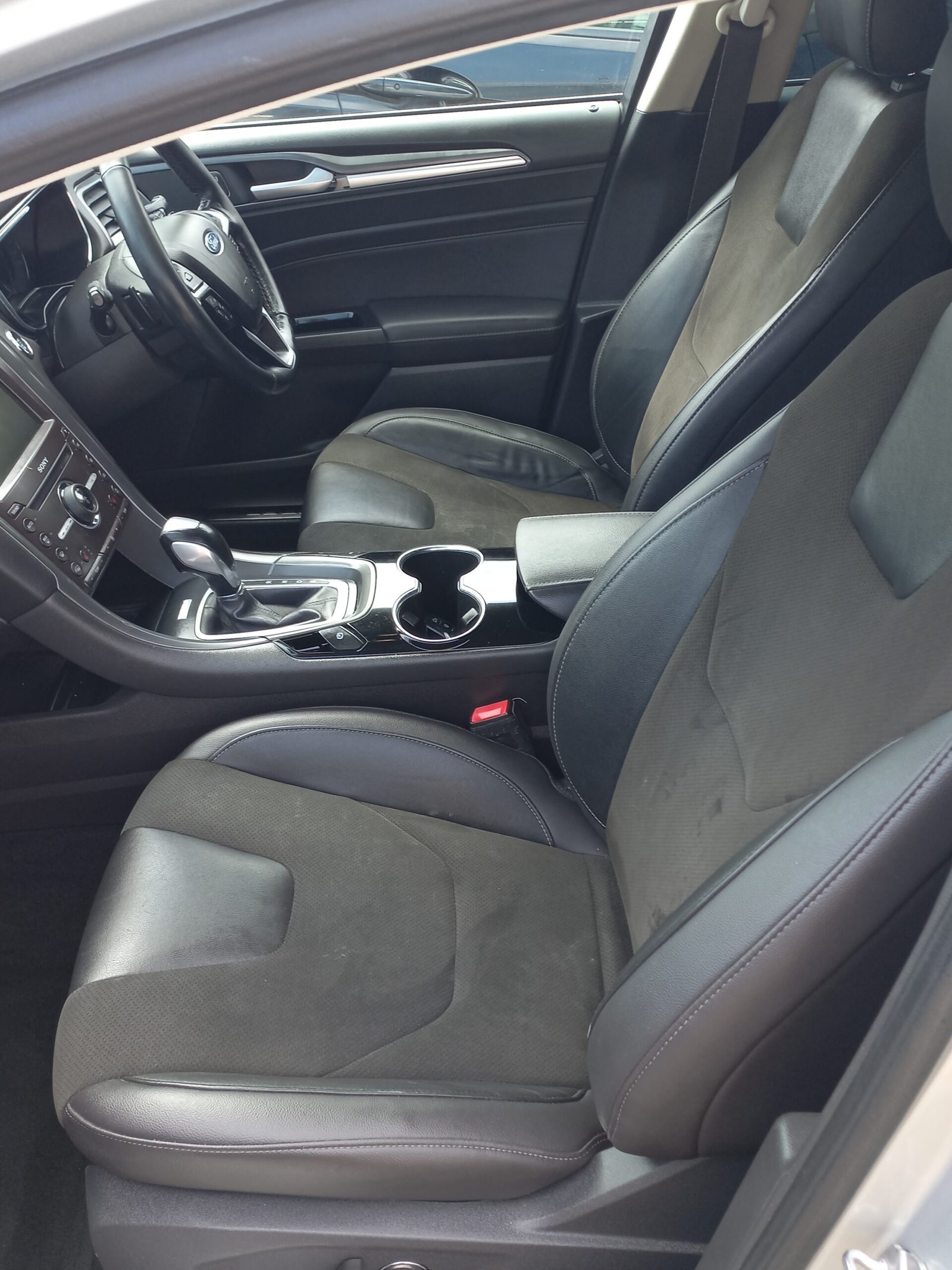 Product gallery image