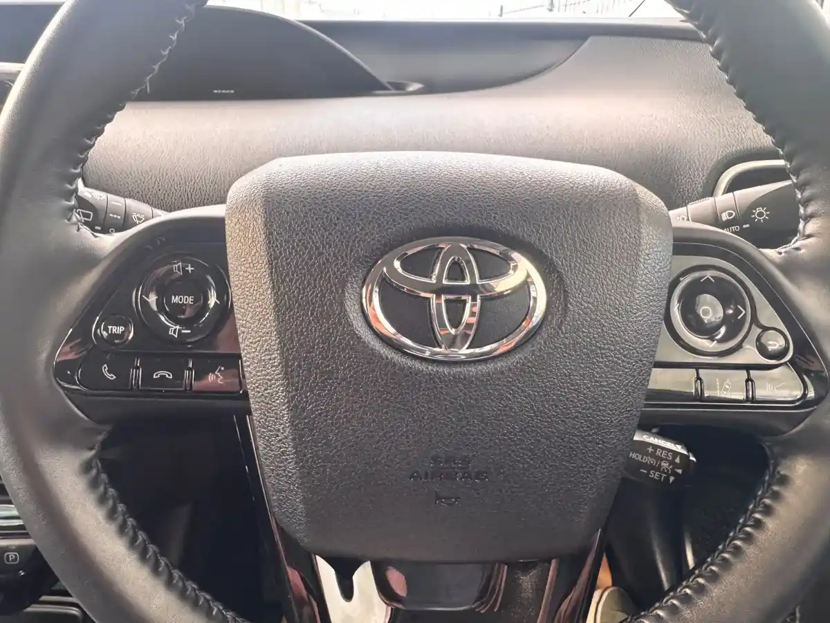 Product gallery image