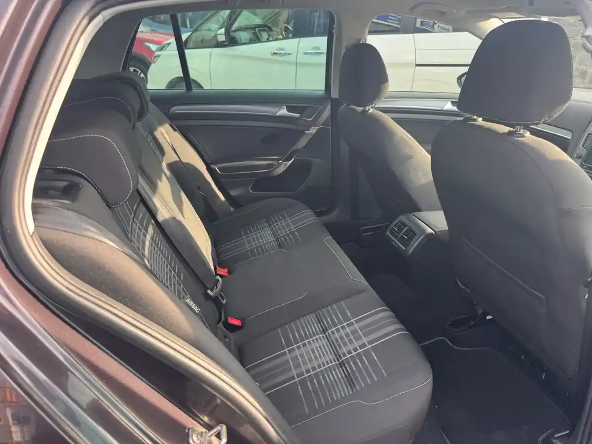 Product gallery image