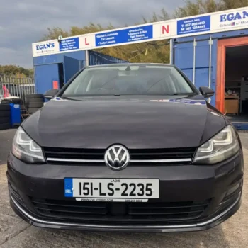 Volkswagen Golf 2015 front