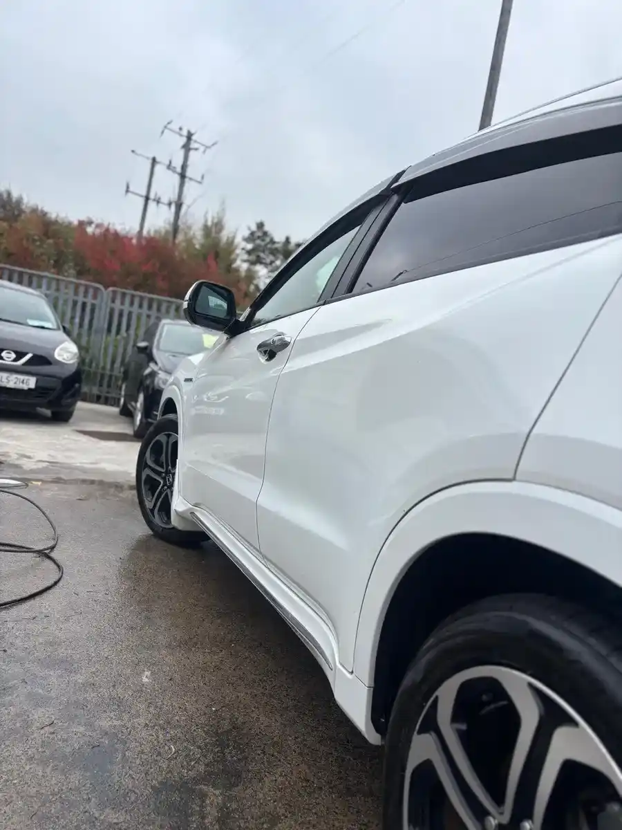 Product gallery image