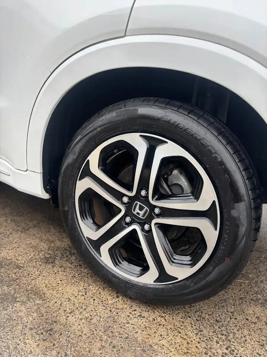 Product gallery image