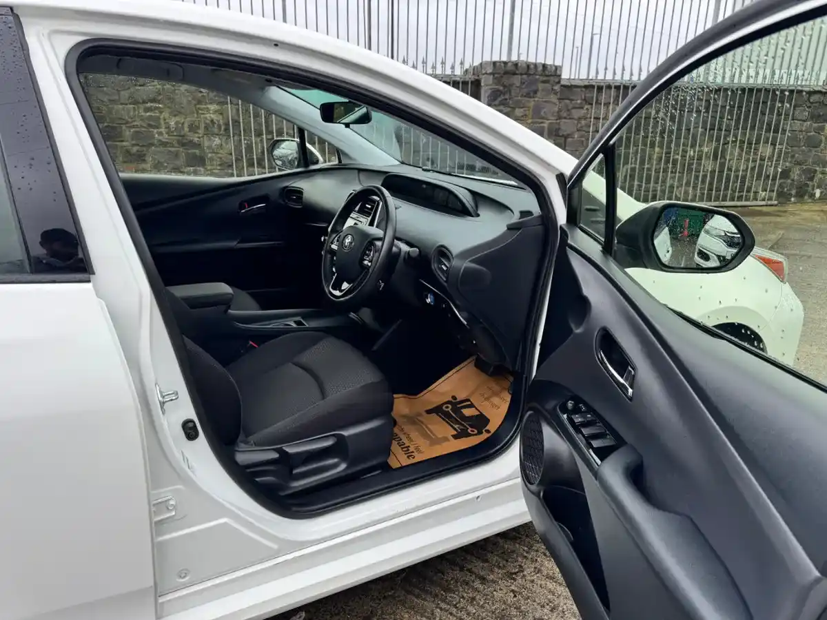 Product gallery image