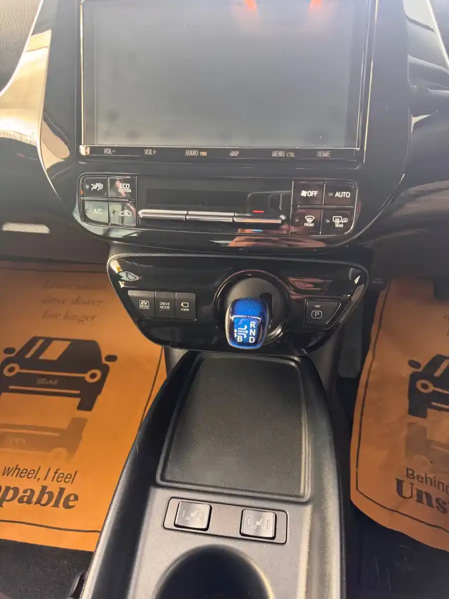 Product gallery image