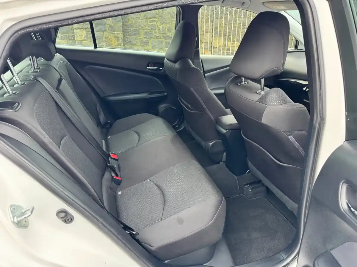 Product gallery image