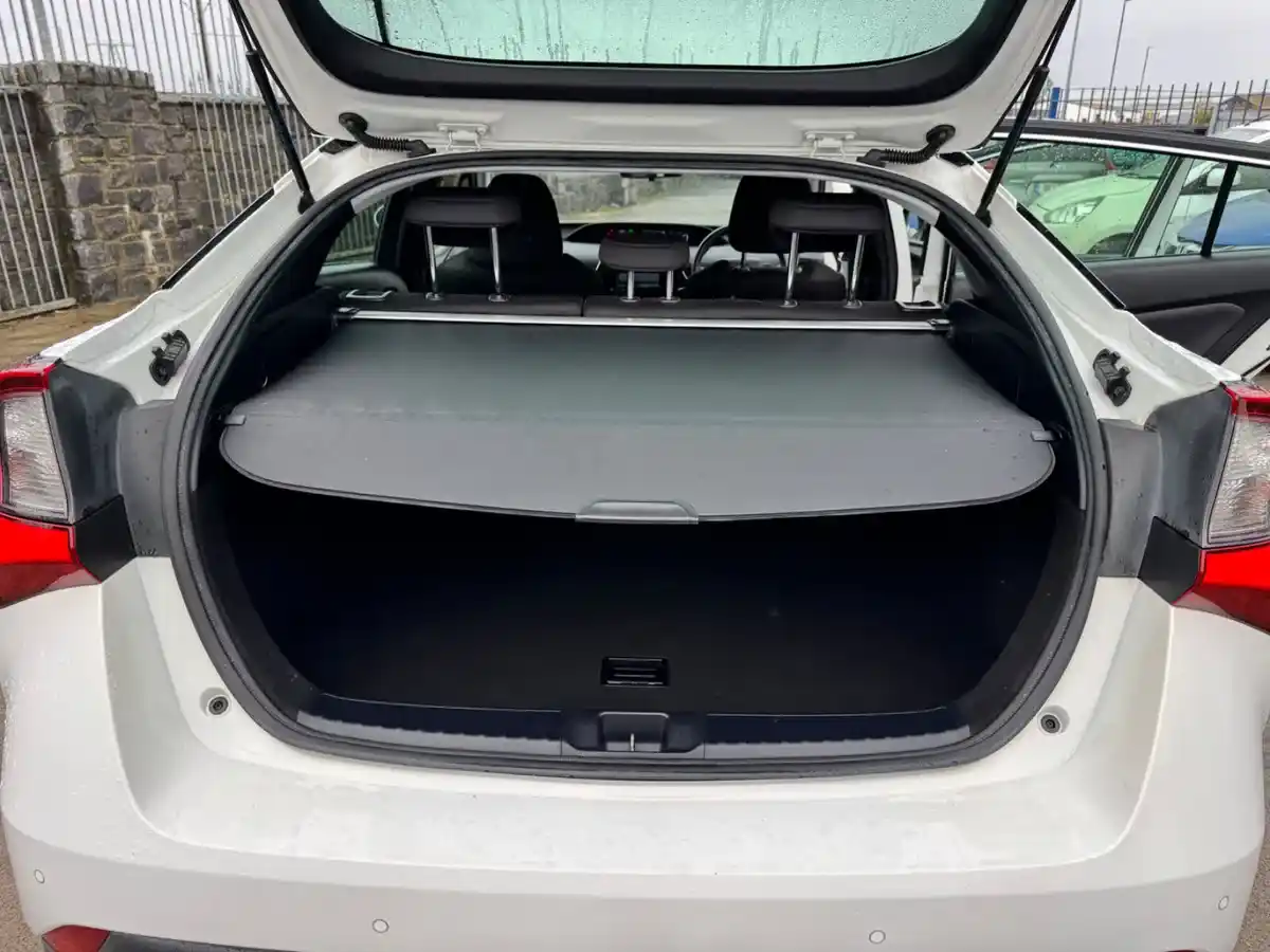 Product gallery image