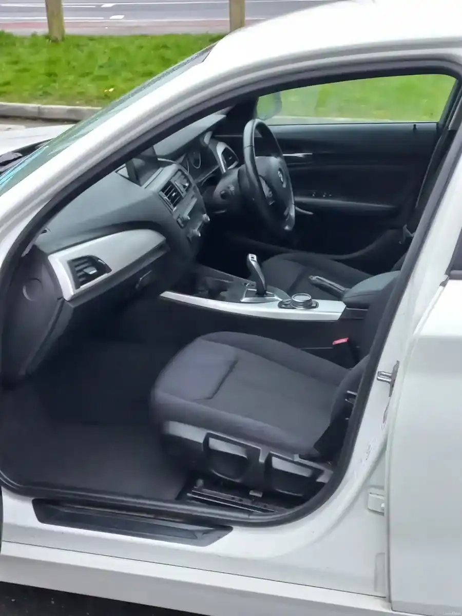 Product gallery image