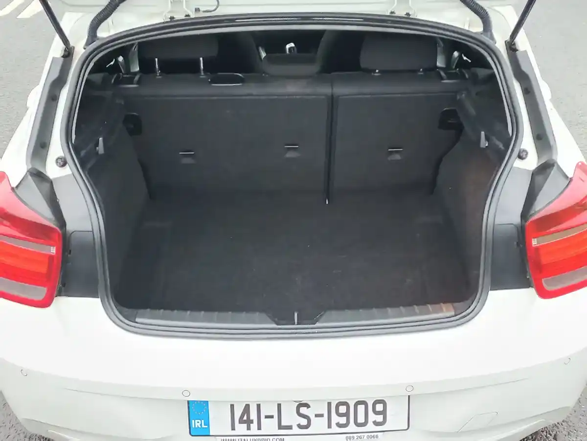 Product gallery image