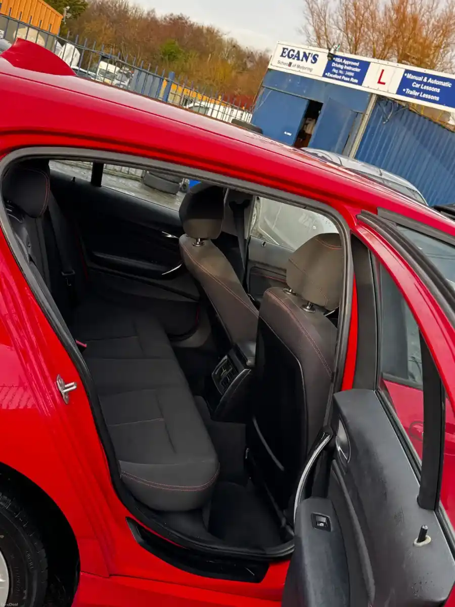 Product gallery image