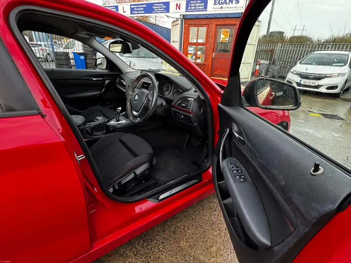 Product gallery image