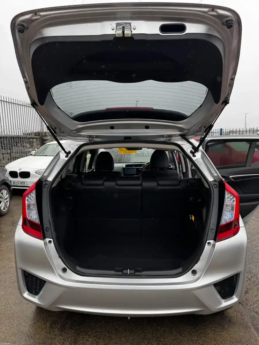 Product gallery image