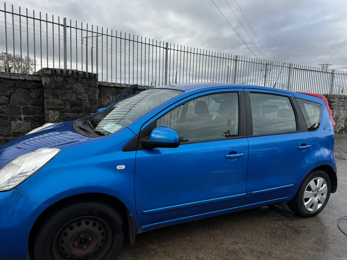 Product gallery image