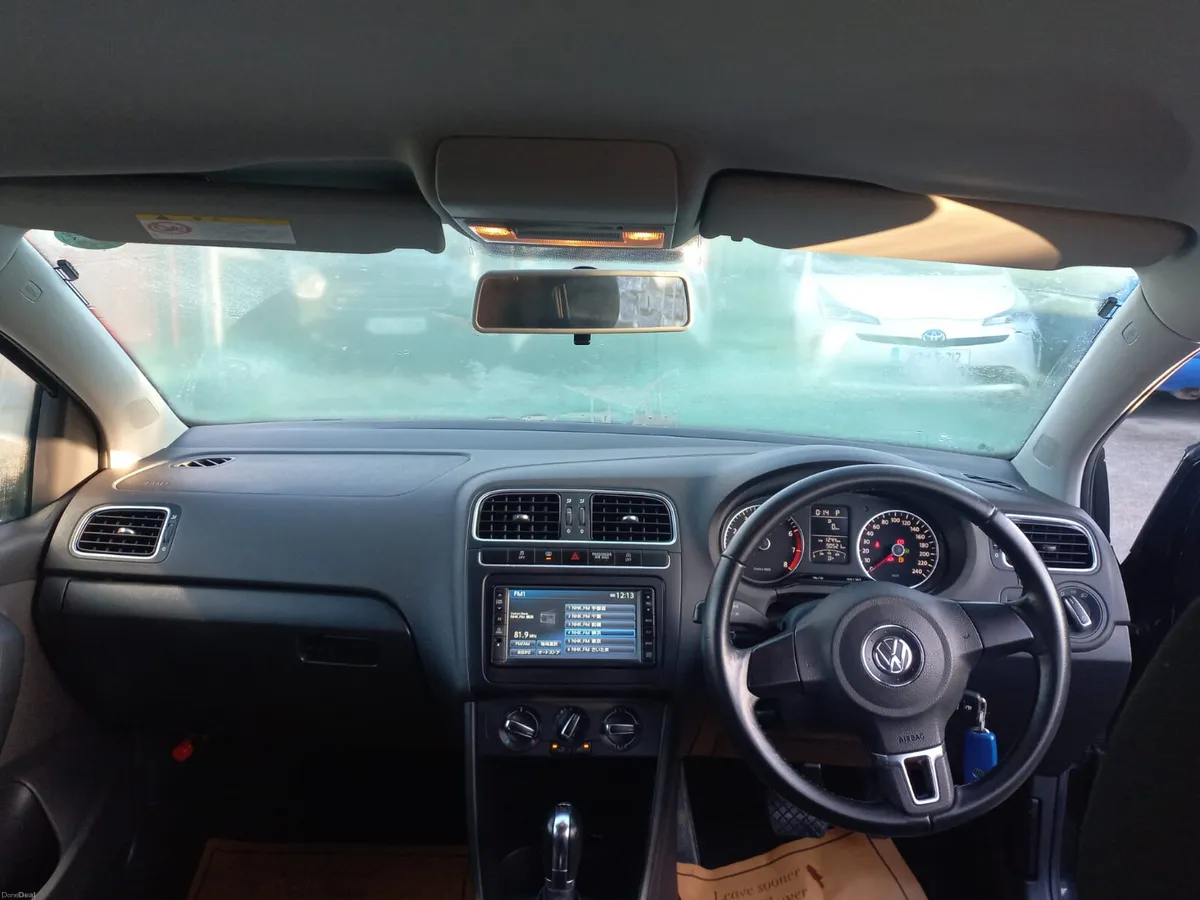 Product gallery image