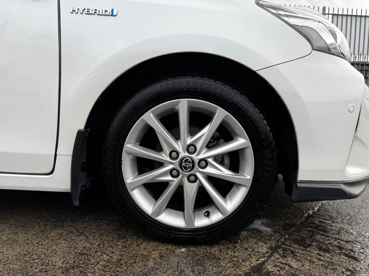 Product gallery image