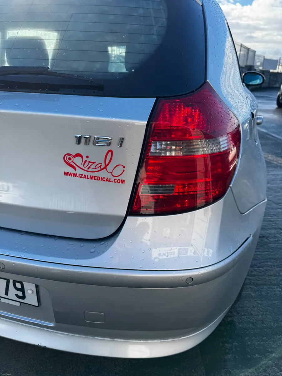 Product gallery image