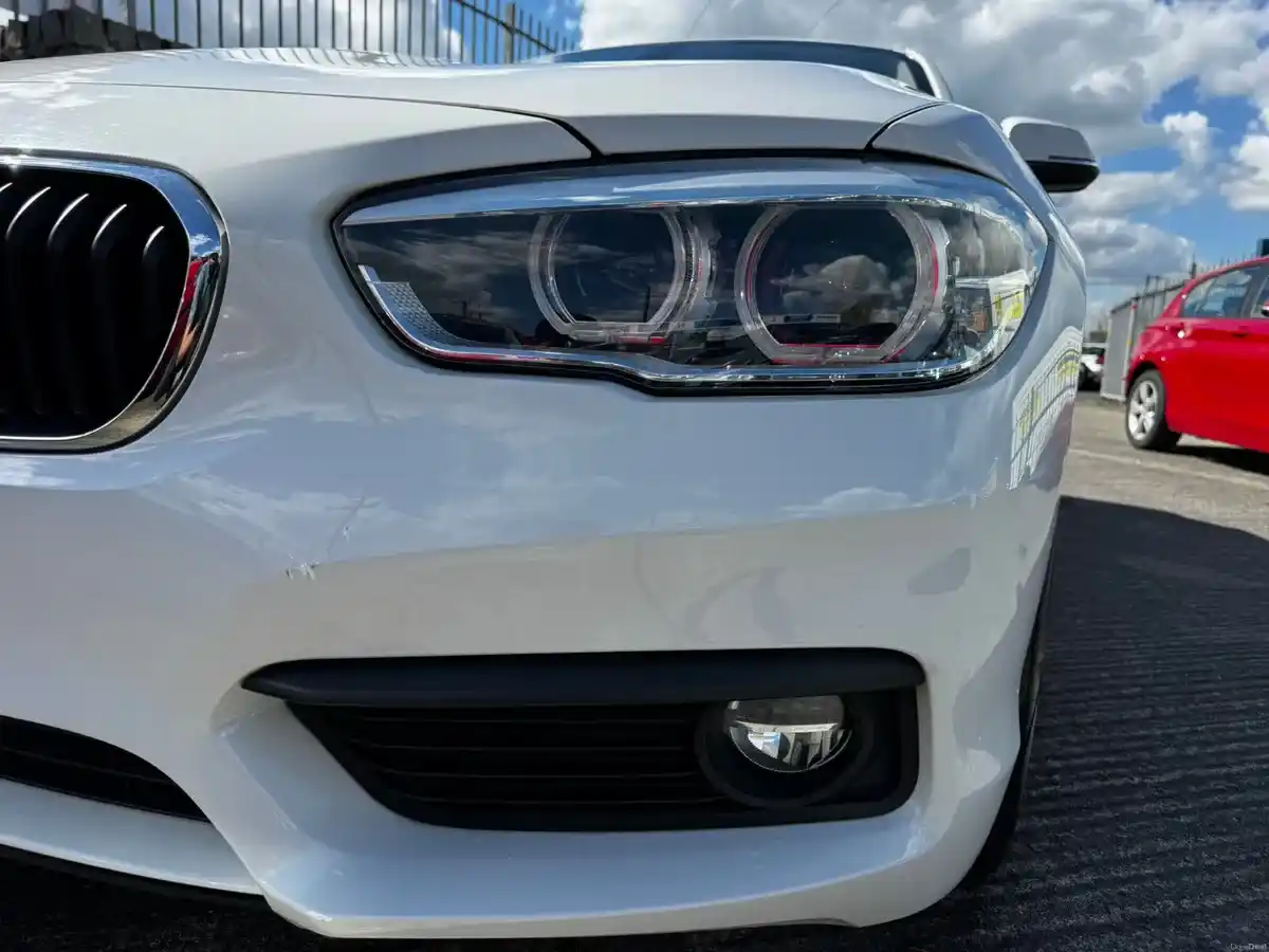 Product gallery image