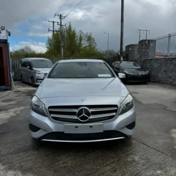 2015 Mercedes Benz A180 Automatic front