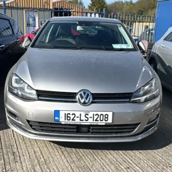 Volkswagen Golf 2016 front
